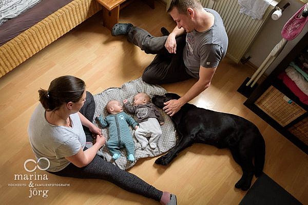 Documentary photographer in Wetzlar - authentic newborn photos with twins