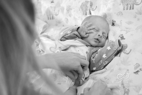 Babyfotograf Gießen - natürliche Babyfotos als Erinnerung an die einzigartige Zeit nach der Geburt