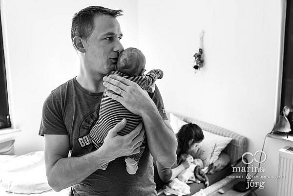 Babyfotograf Gießen - natürliche Babyfotos als Erinnerung an die einzigartige Zeit nach der Geburt
