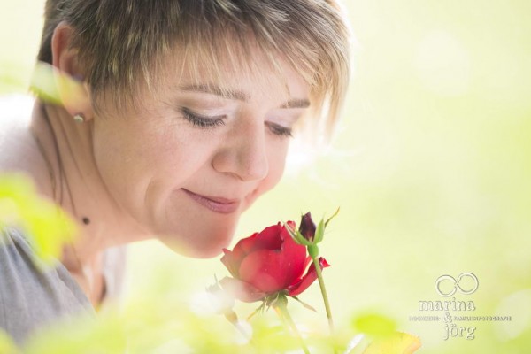 Hochzeitsfotograf Gießen: natürliche Portraitfotos (Visagistin: In Balance Kosmetik- und Wellness-Lounge)